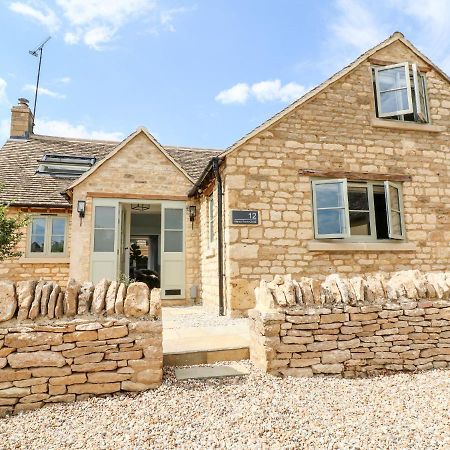 12 Manor Farm Close Kingham Esterno foto