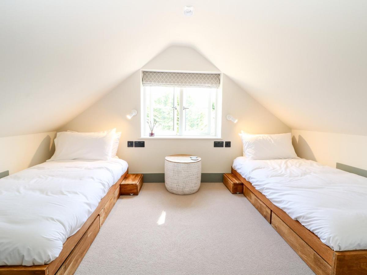 12 Manor Farm Close Kingham Esterno foto